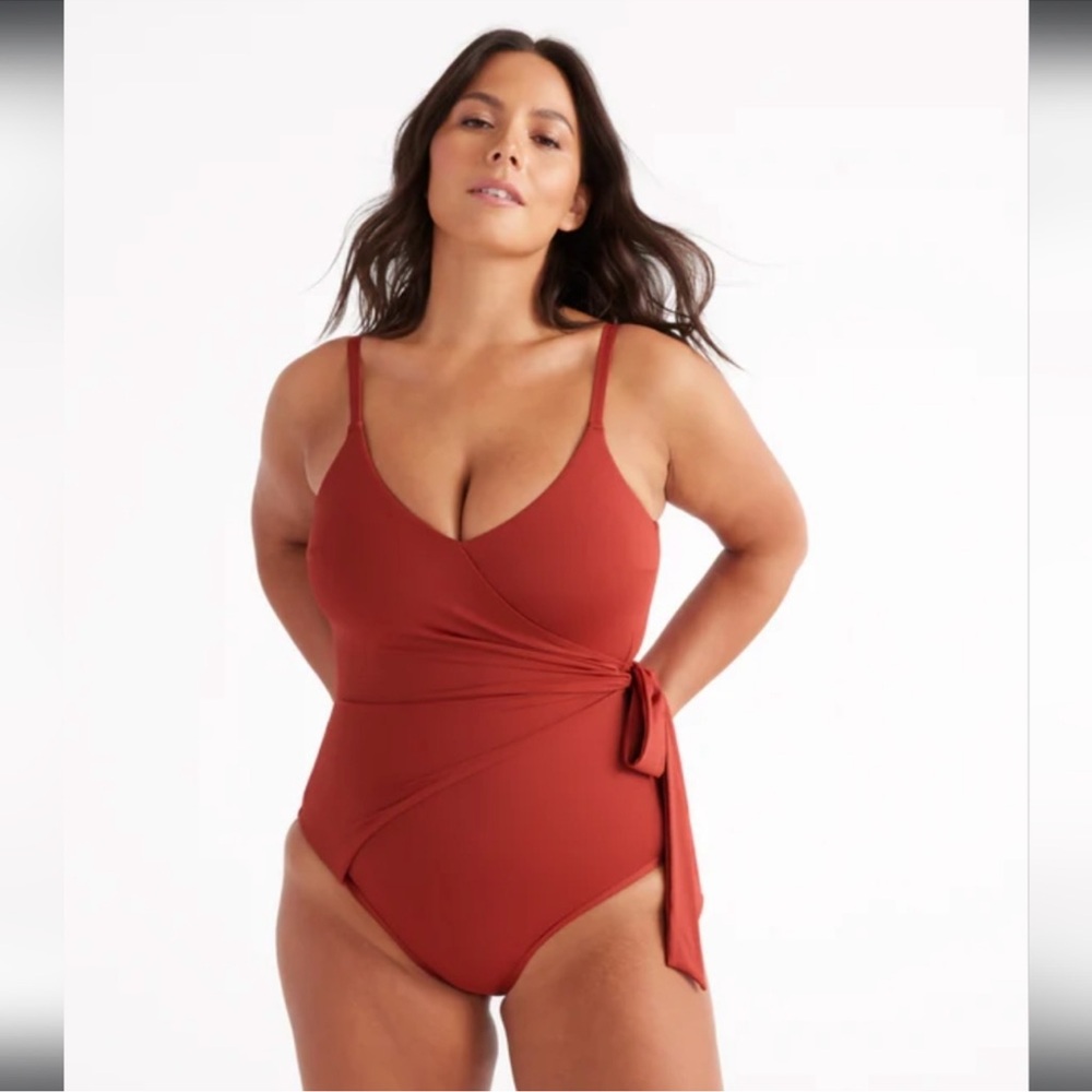 KNIX Leak Proof Side-Tie ONE PIECE Lava NWT Medium